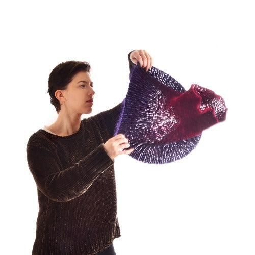 Velveteen Cowl - A Pattern By Xandy Peters