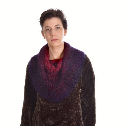 Velveteen Cowl - A Pattern By Xandy Peters