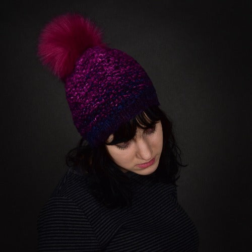 Fadient Hat - A Pattern By Xandy Peters